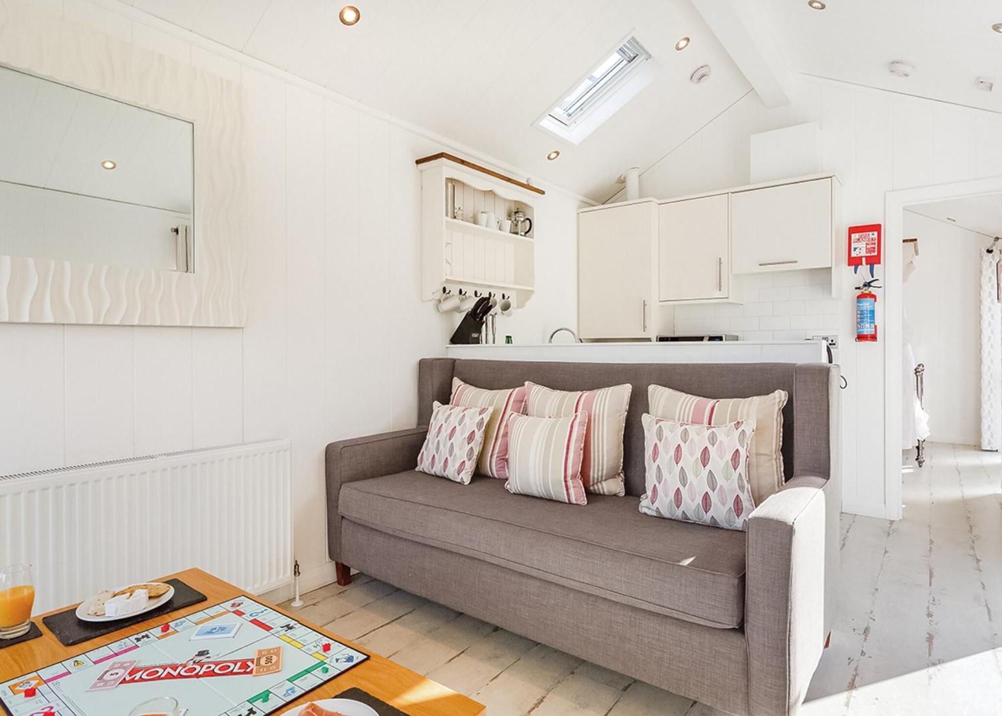 Beach Cove Coastal Retreat Ilfracombe Room photo